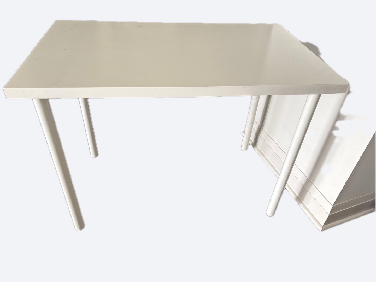 White Side Table - photo 3
