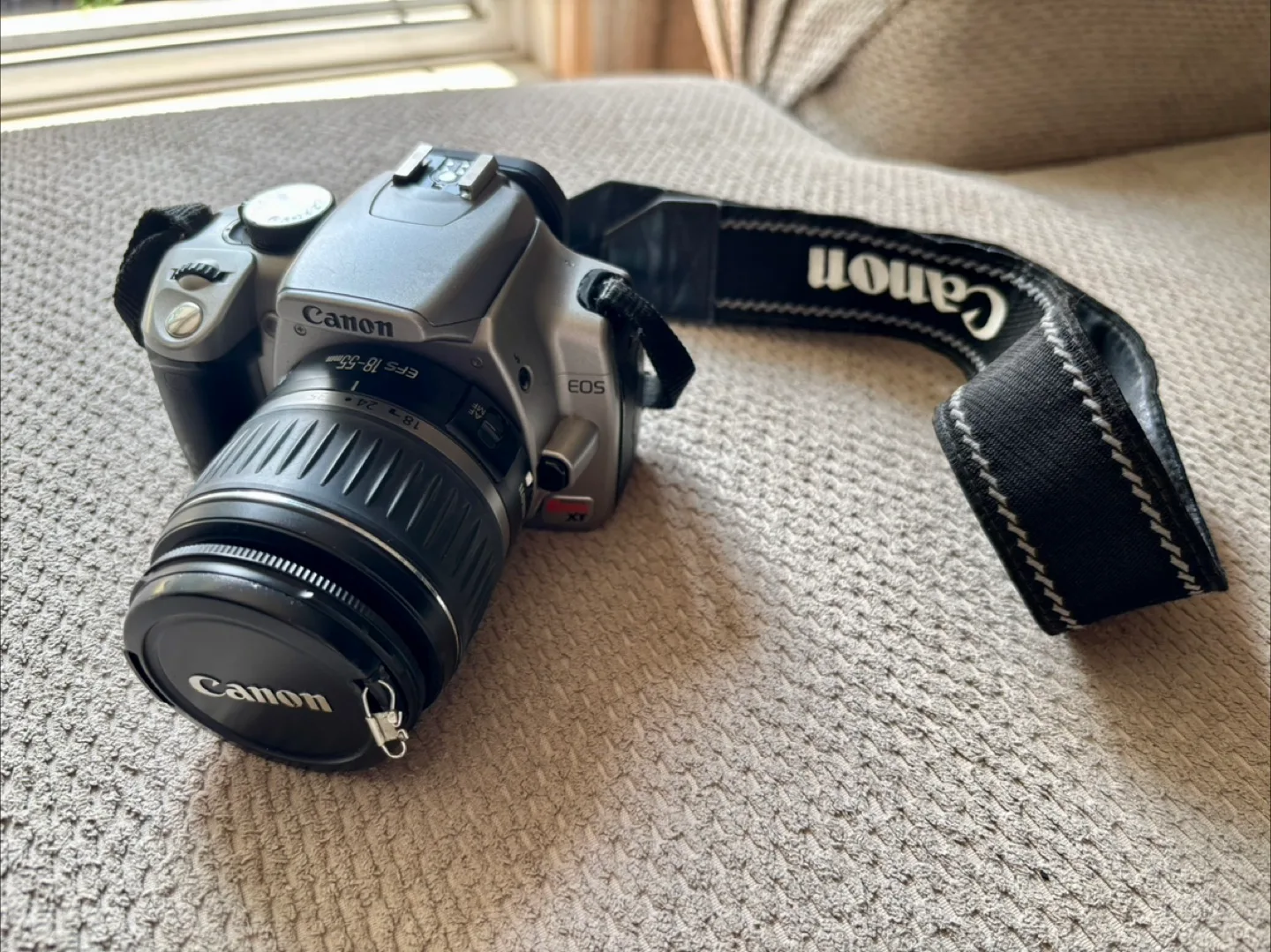 Canon EOS Rebel XT / 350D Digital Camera image indicator(2)