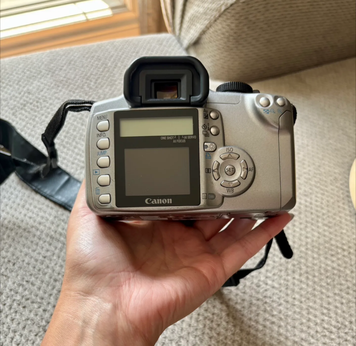 Canon EOS Rebel XT / 350D Digital Camera image indicator(4)