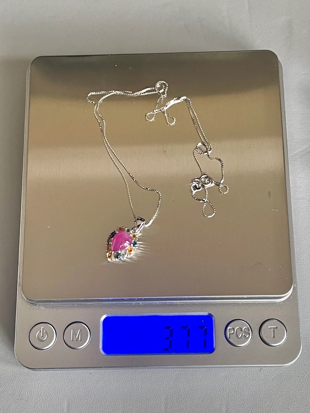 Ruby & Sapphire Jewellery Set image indicator(4)