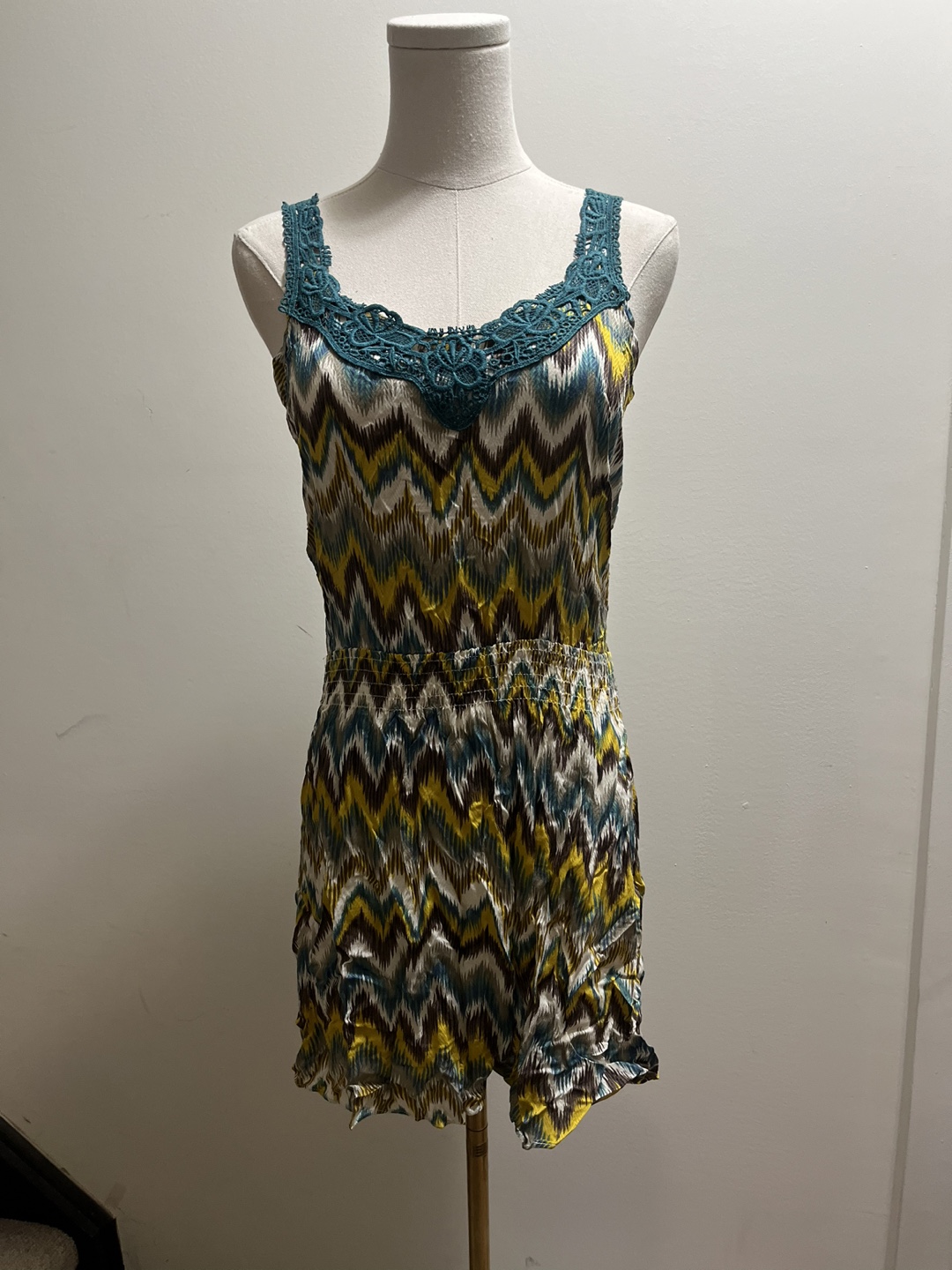 Striking Patterned Dress with teal lace sz S