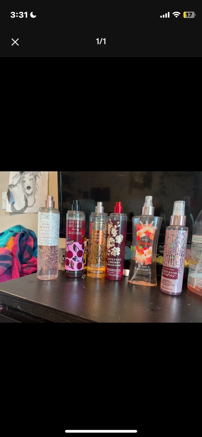 Bath & Body Works Fragrance Mists thumbnail