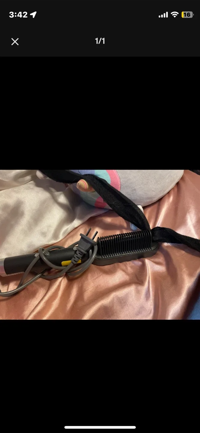 Hair Straightener Brush thumbnail
