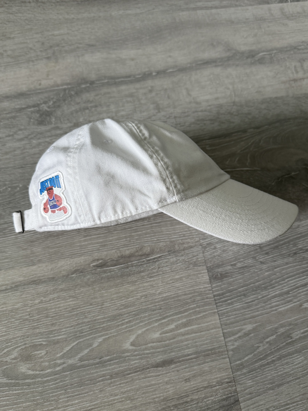 Customized Nike Cap - White, S/M