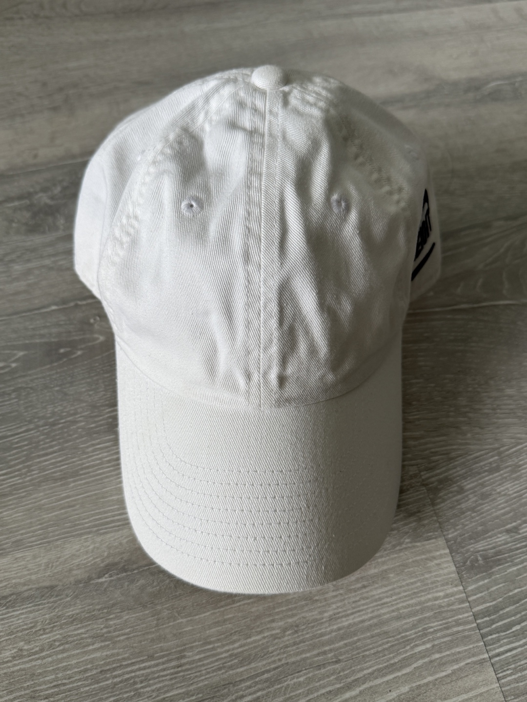 Customized Nike Cap - White, S/M - photo 2