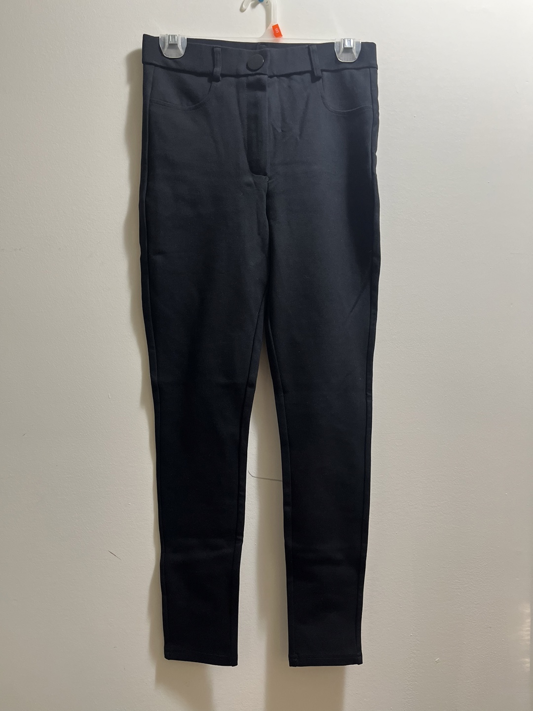 Zara women’s Black Legging Pants sz M