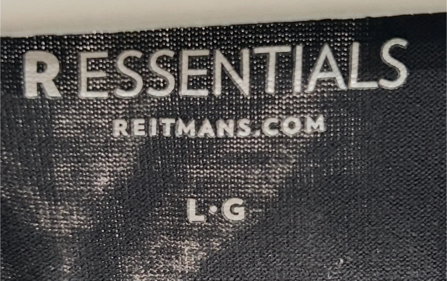 Women’s Floral Print T-Shirt (Reitmans) image indicator(3)