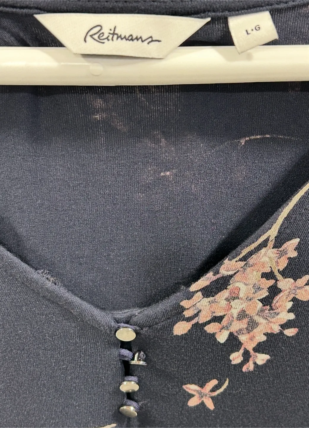 Women’s V Neck Floral Print T-Shirts With Button Neck Detail image indicator(10)