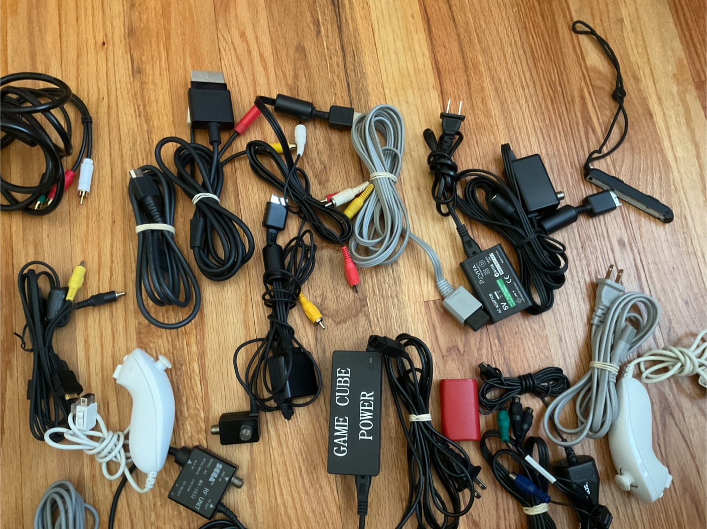 Video Game Accessories & Controllers Bundle - photo 5