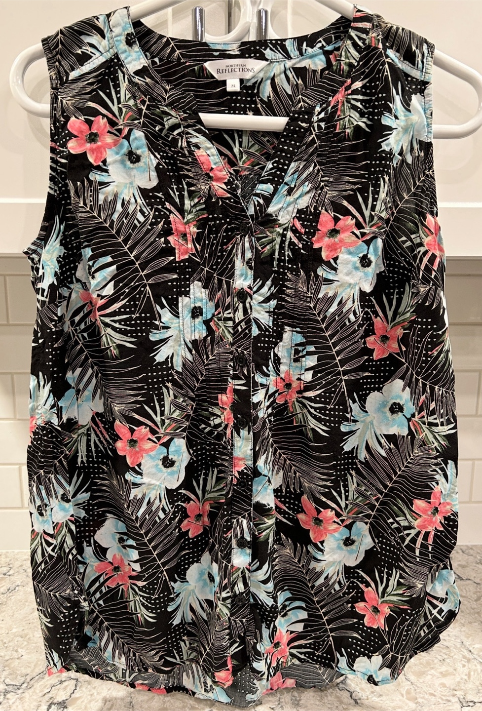 Women’s Sleeveless Dressy Casual Blouse