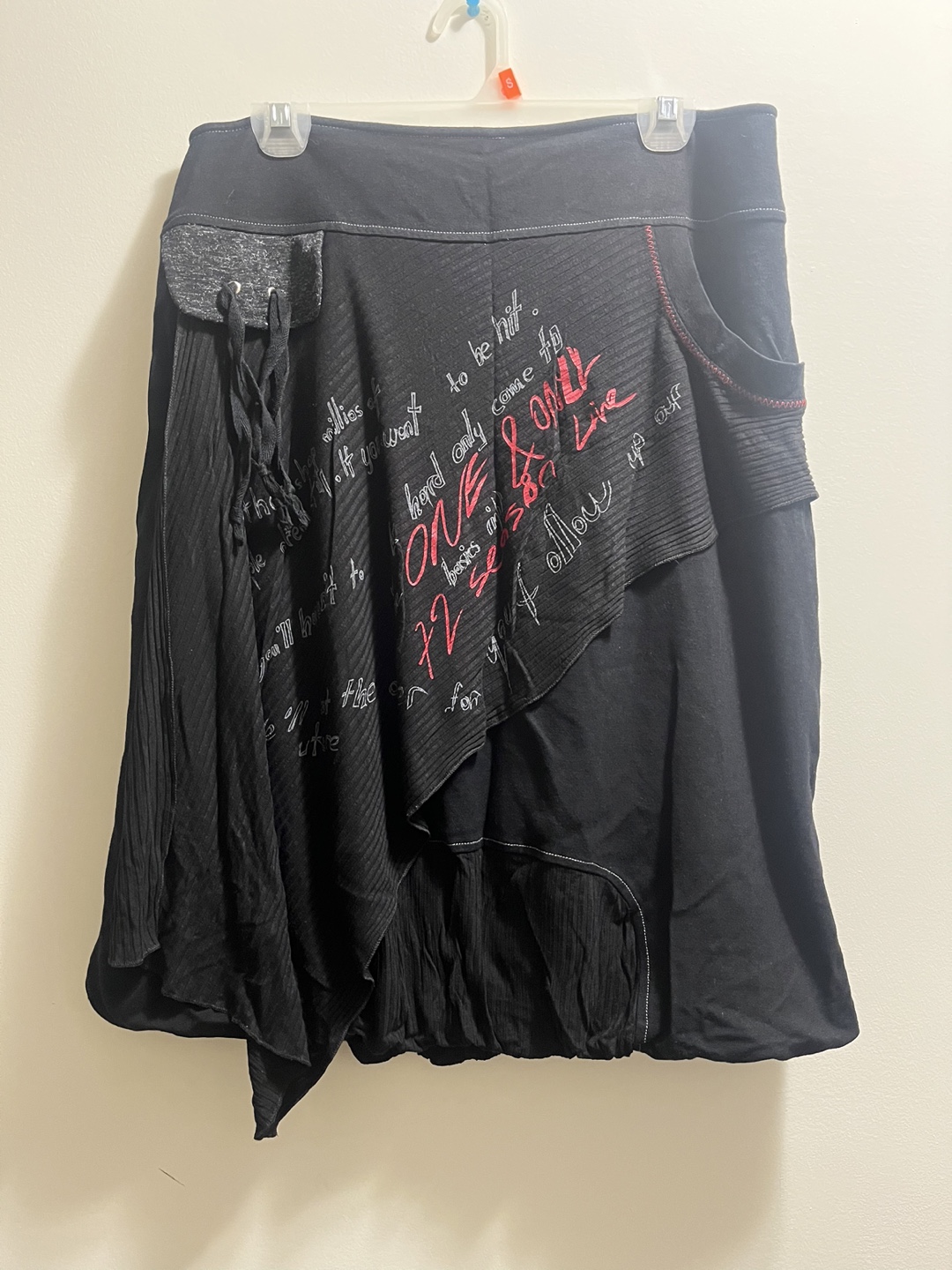 Tricotto Black Asymmetrical Skirt with Red Accents sz M