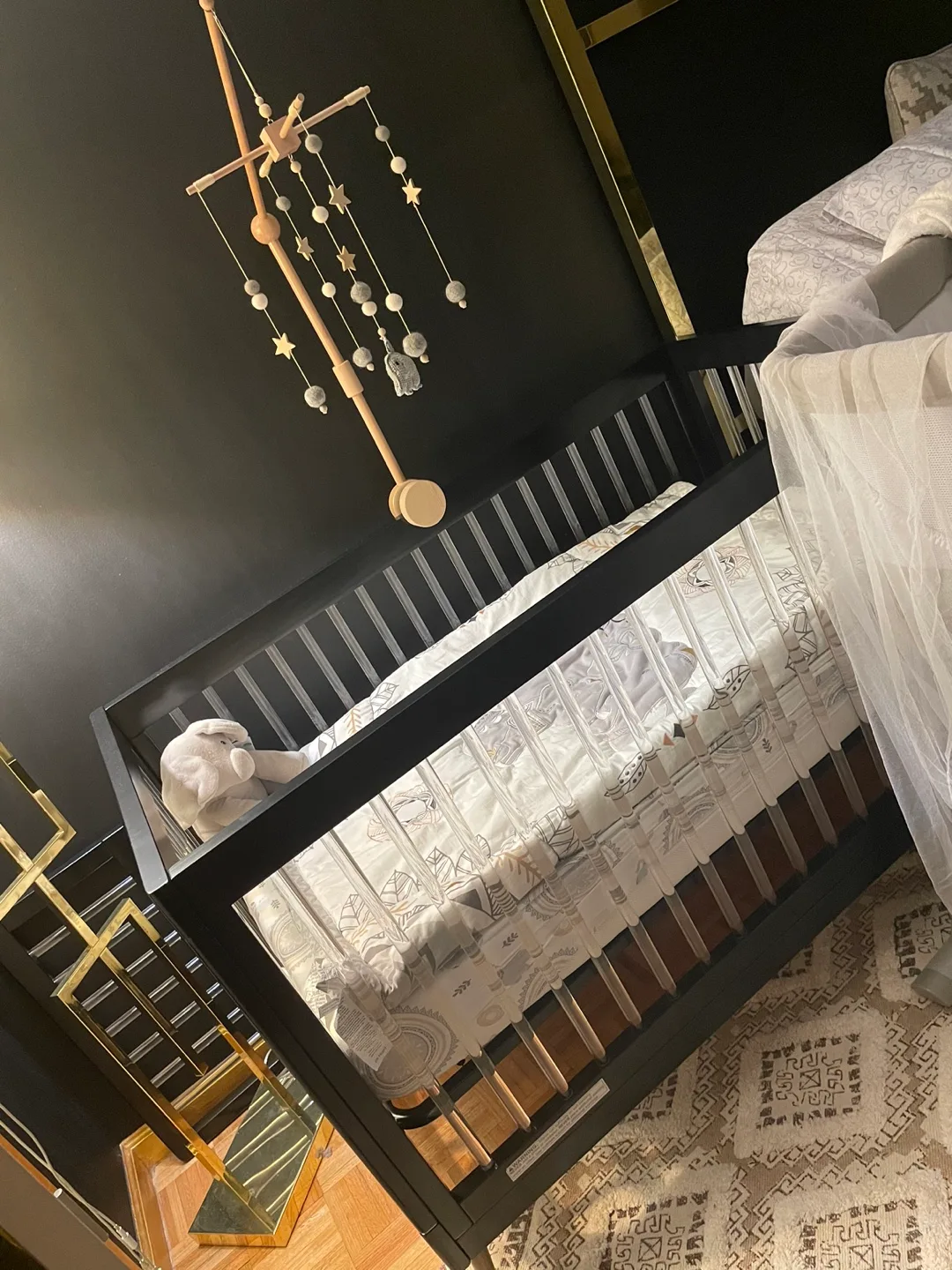 Sloan 4 in 1 Delta crib with mattress thumbnail