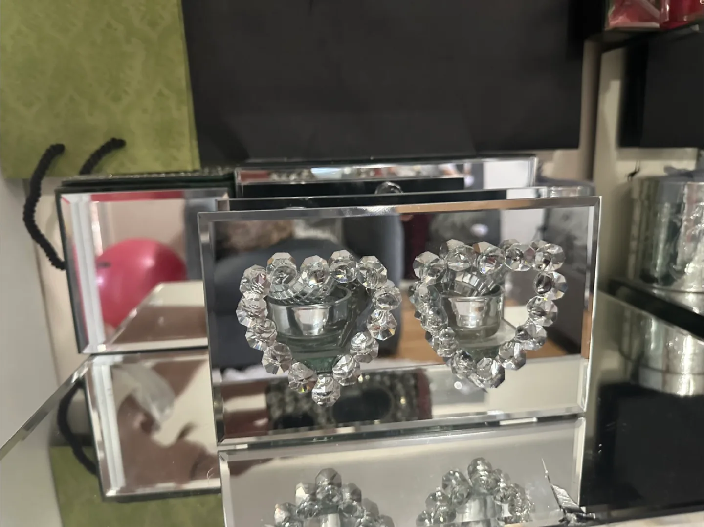 Mirrored Crystal Candle Holder image indicator(3)