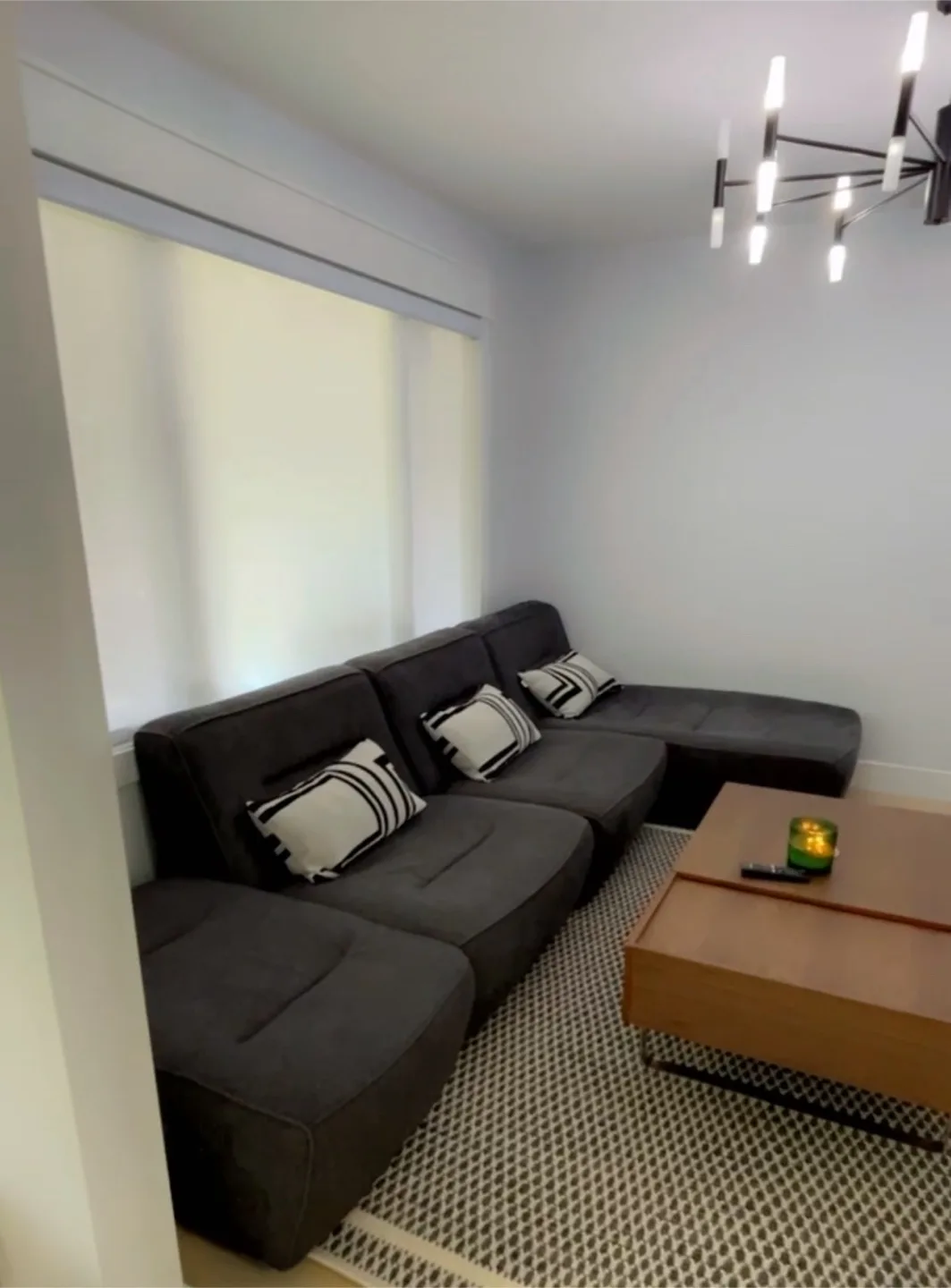 Modular Mobilia Sectional Sofa - Dark Grey image indicator(3)