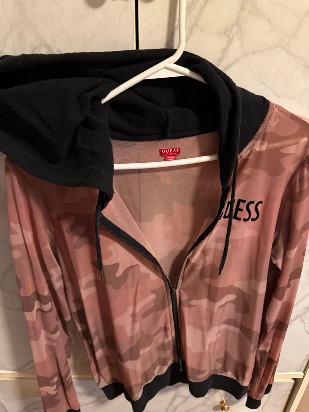 Women Guess Camo Zip-Up Hoodie - Size M thumbnail