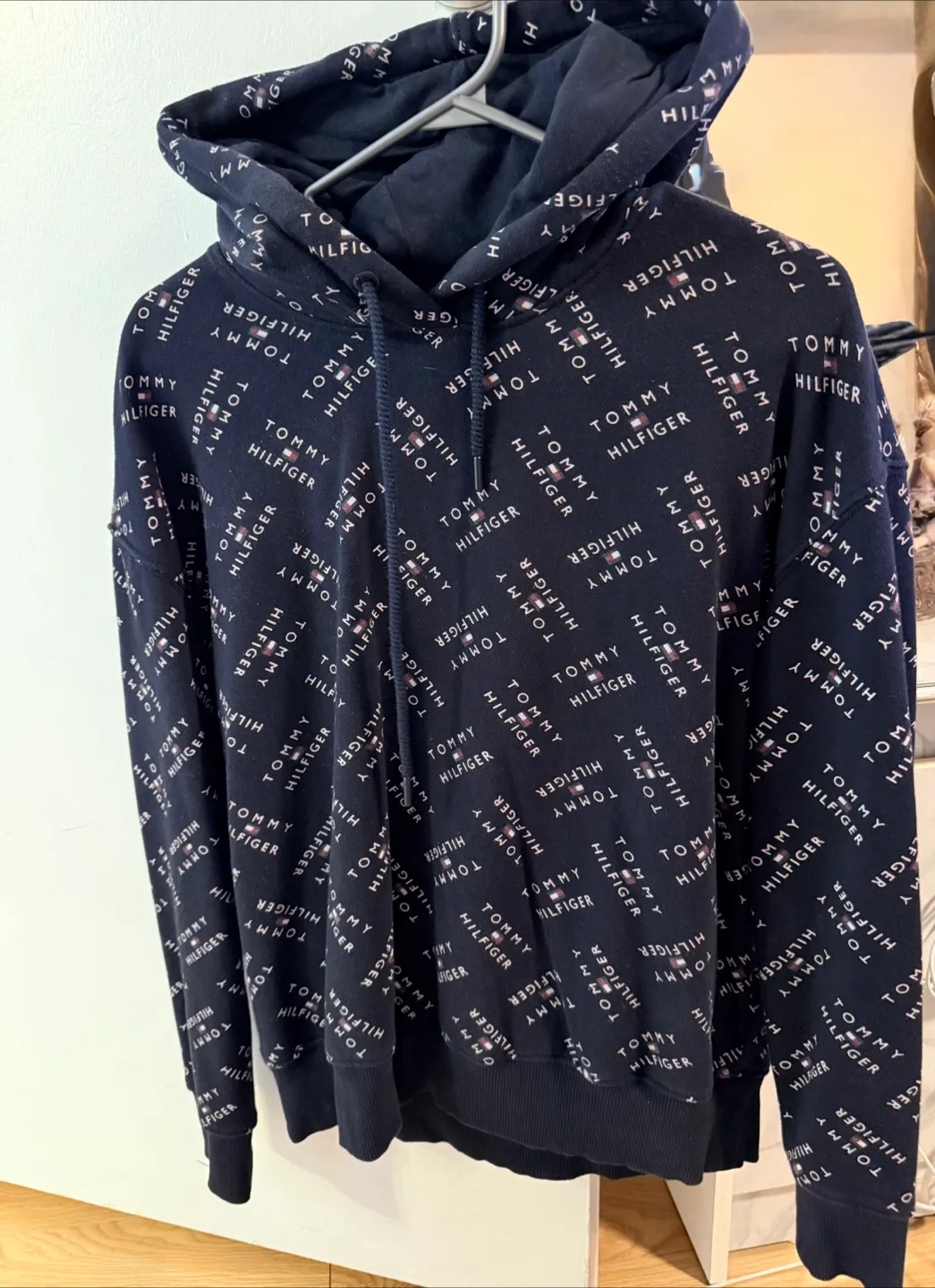 Women Tommy Hilfiger Bundle - 2 Leggings, 2 Hoodies. $35 for all image indicator(4)