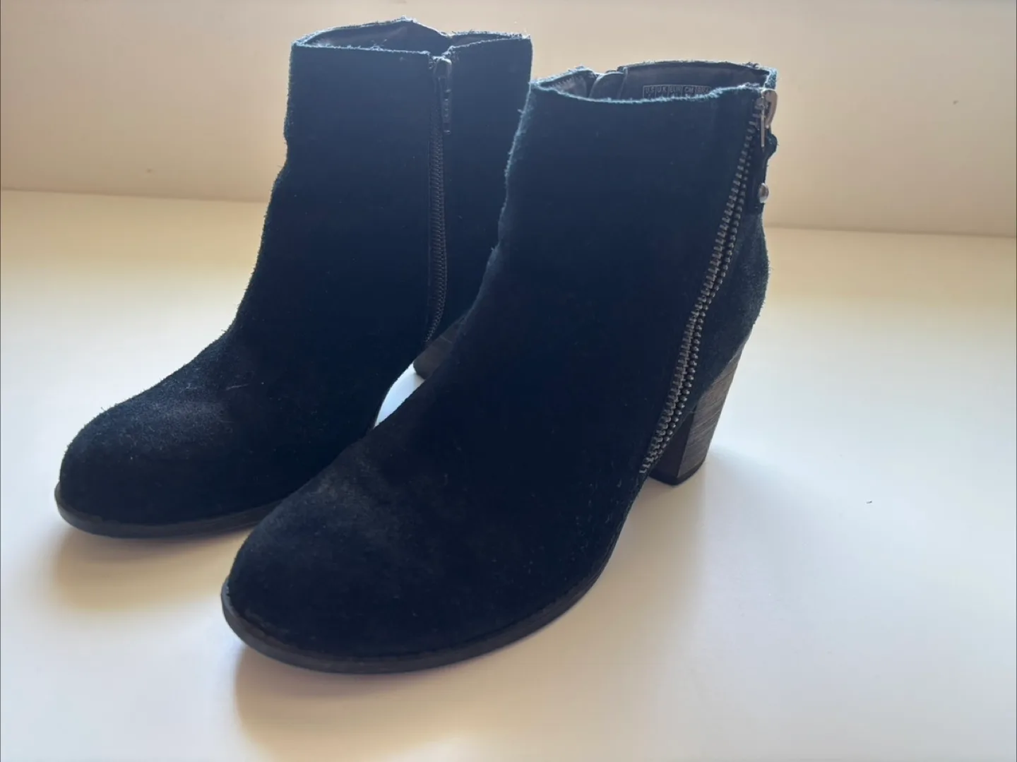 Skechers Black Suede Ankle Boots - Size 7 thumbnail