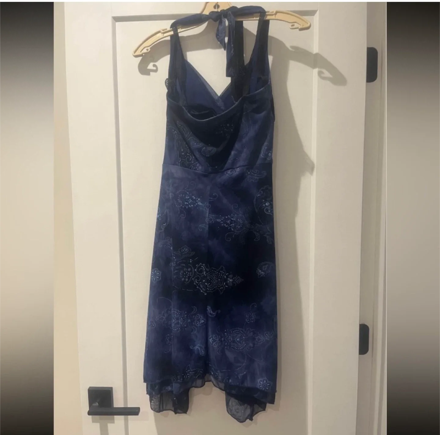 Blue Halter Dress image indicator(2)