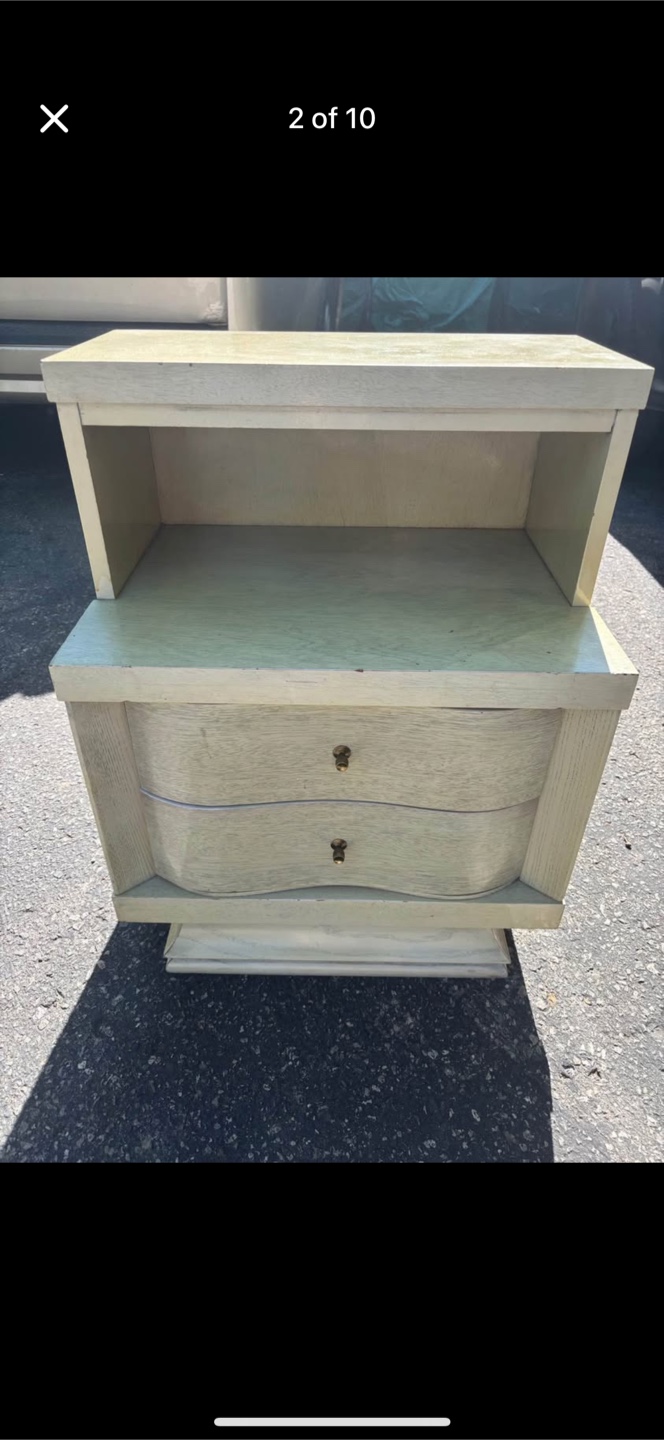 Vintage 2-Drawer Nightstand - photo 2