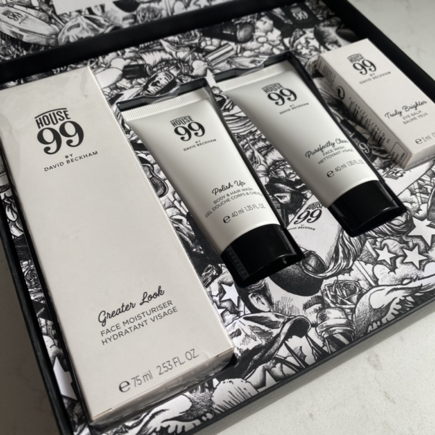 NEW - House 99 by David Beckham Essentials Kit - photo 2