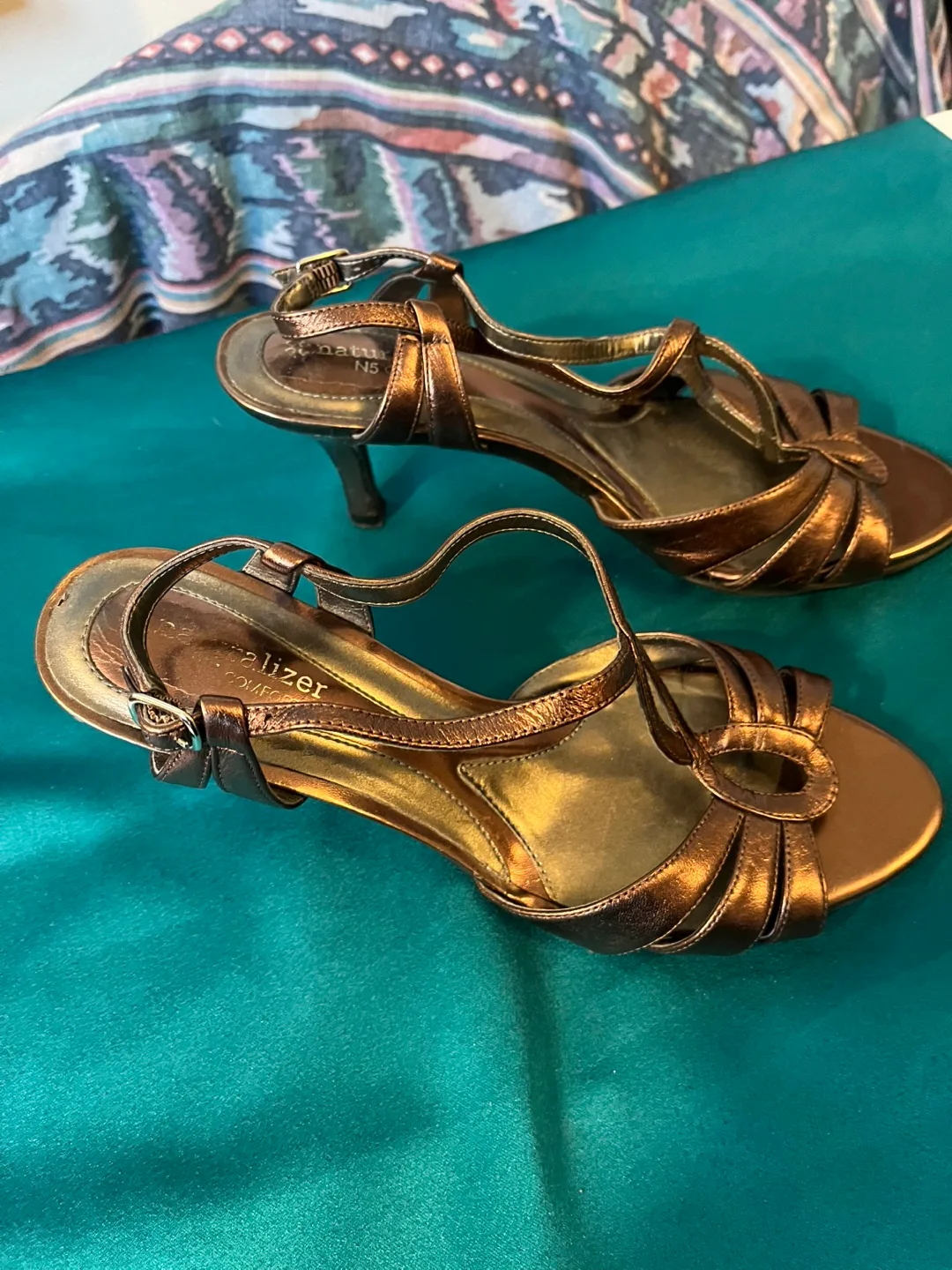 Naturalizer Bronze Heels - Size 7.5