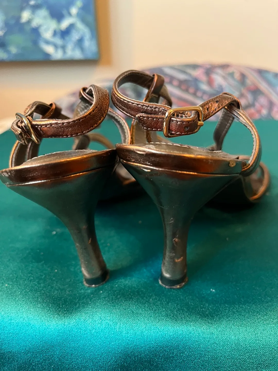 Naturalizer Bronze Heels - Size 7.5 image indicator(5)