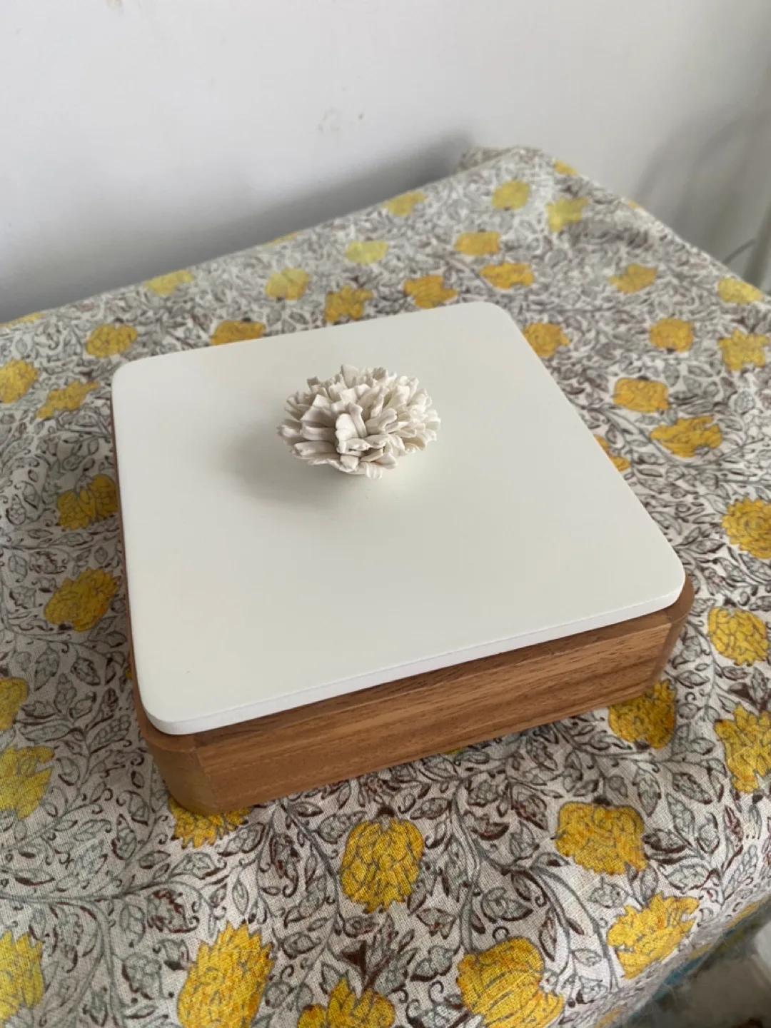 White & Wood keepsake Box thumbnail