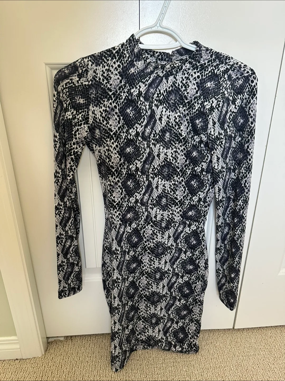 H&M Divided Snake Print Dress - Size 0 thumbnail