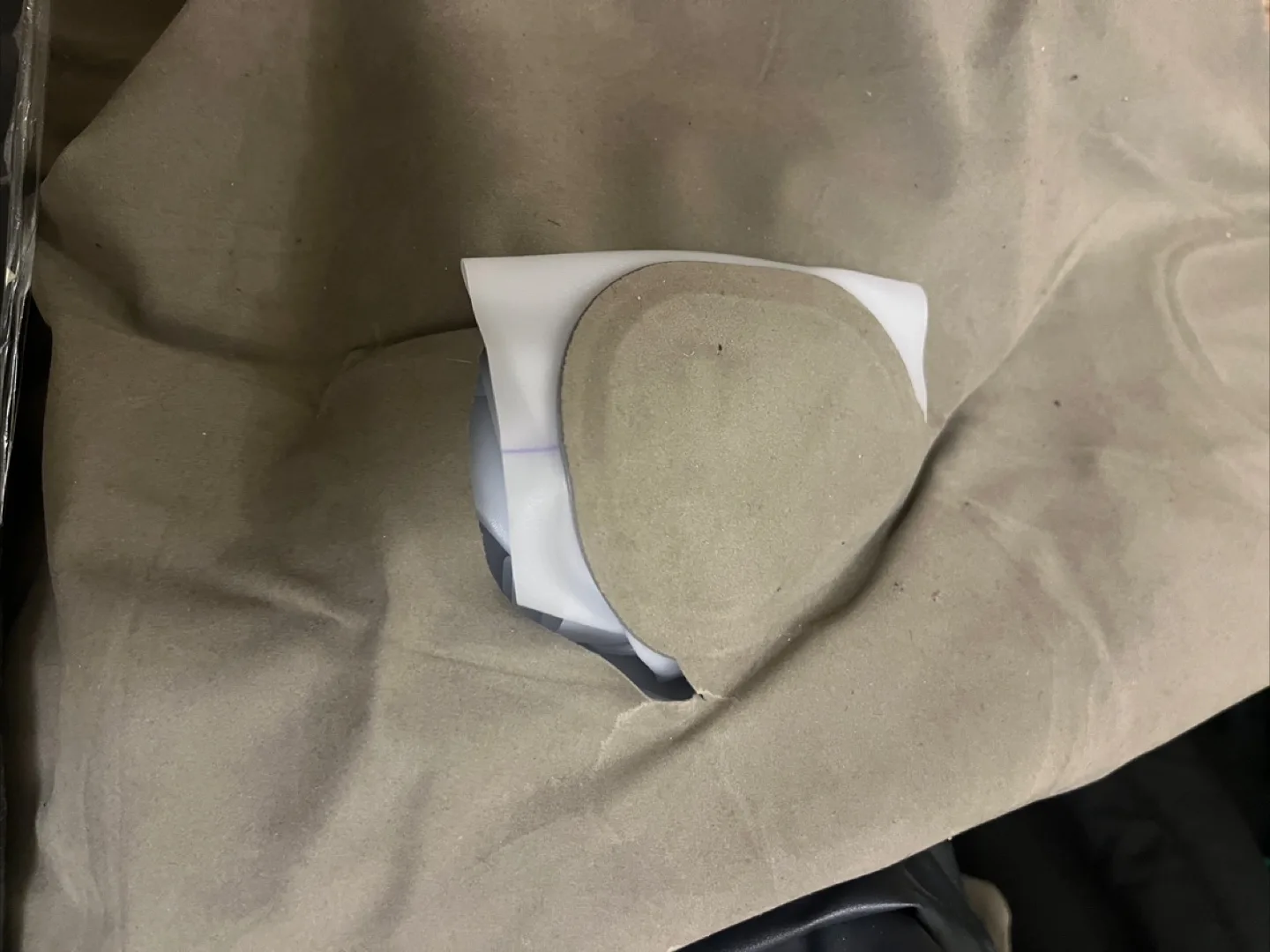 Queen Size Air Mattress Damaged image indicator(2)