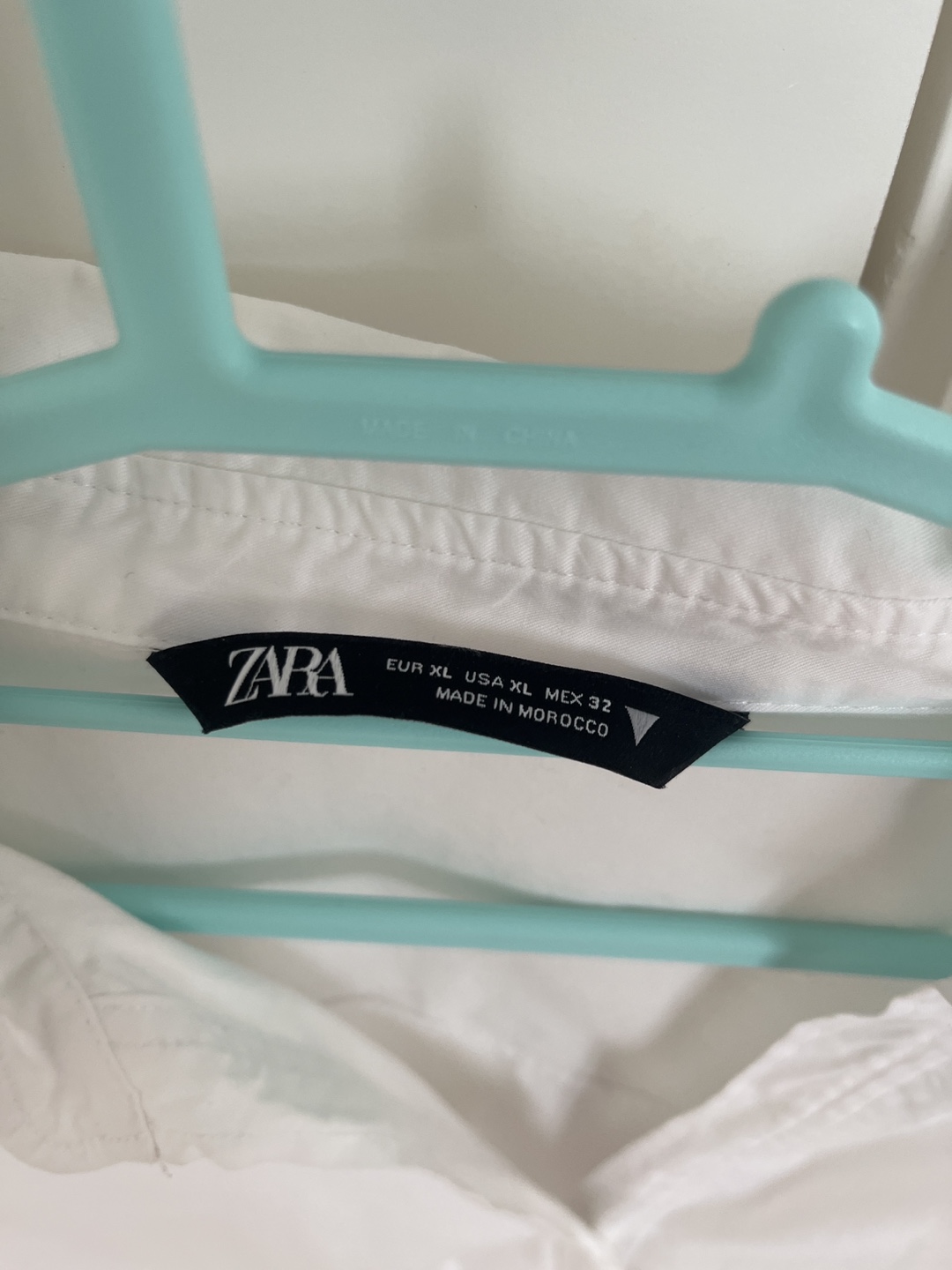 Zara White Cropped Button Up Shirt - Size XL - photo 3