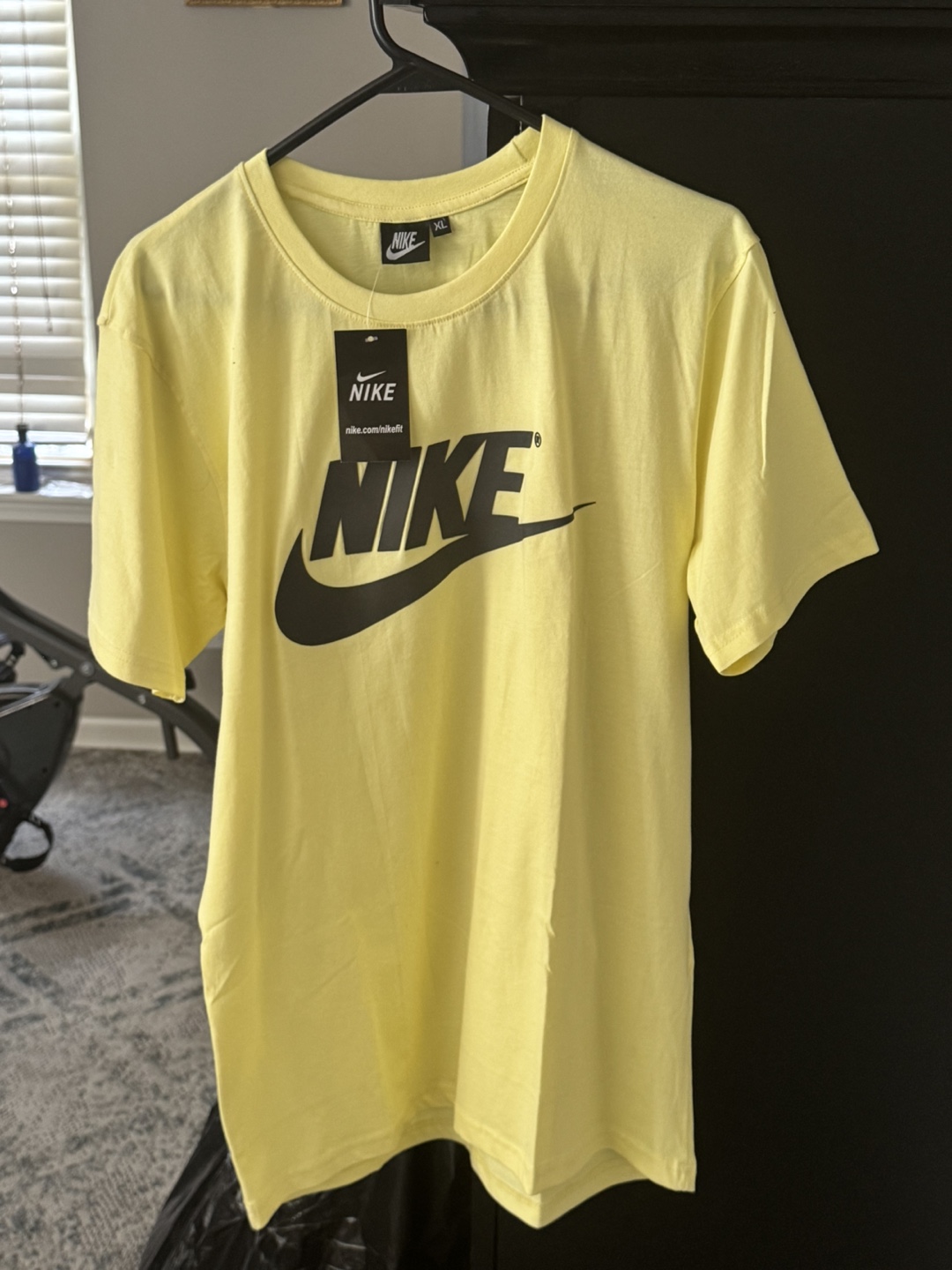 New Nike T-Shirt XL Yellow - photo 3