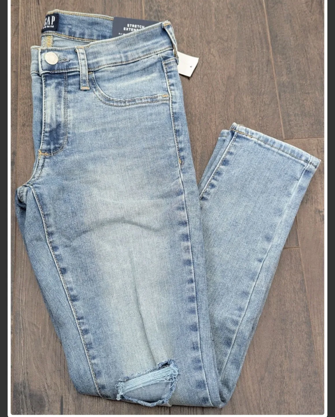 GAP Denim Favorite Jegging - Size 25 Petite(NEW) thumbnail