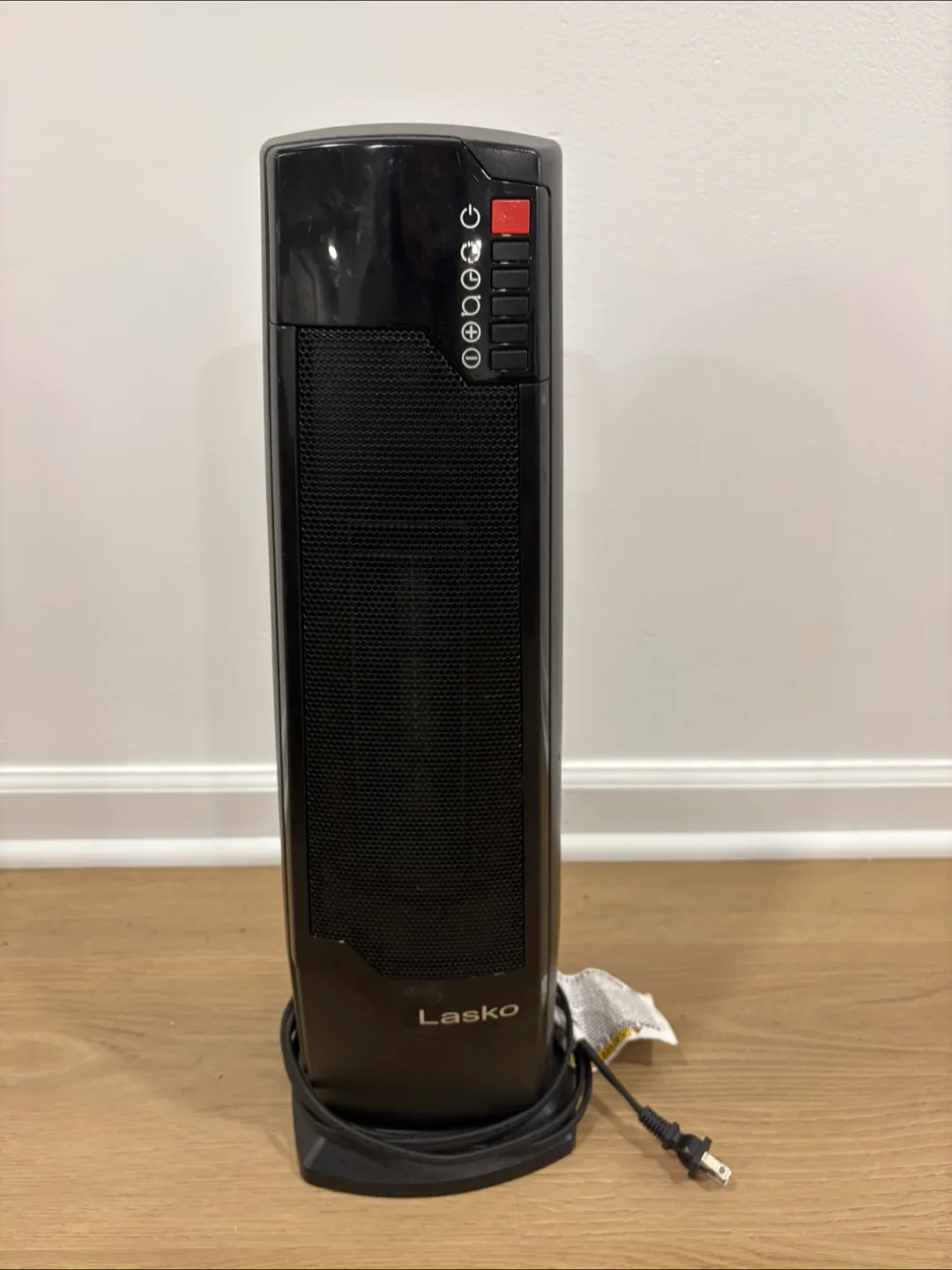 Lasko Black Tower Heater thumbnail