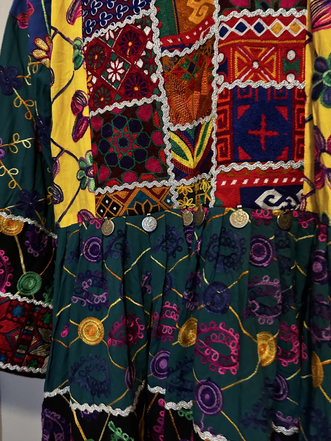 Colorful Embroidered Dress - photo 4