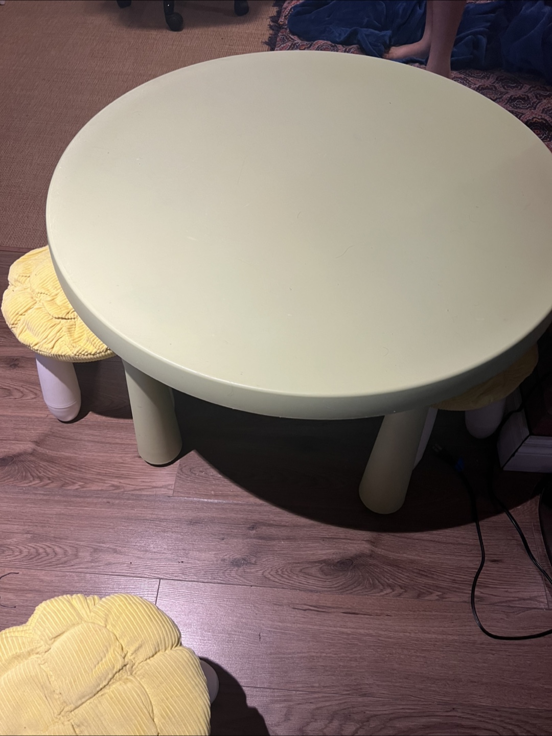 IKEA Mammut Table & Stools