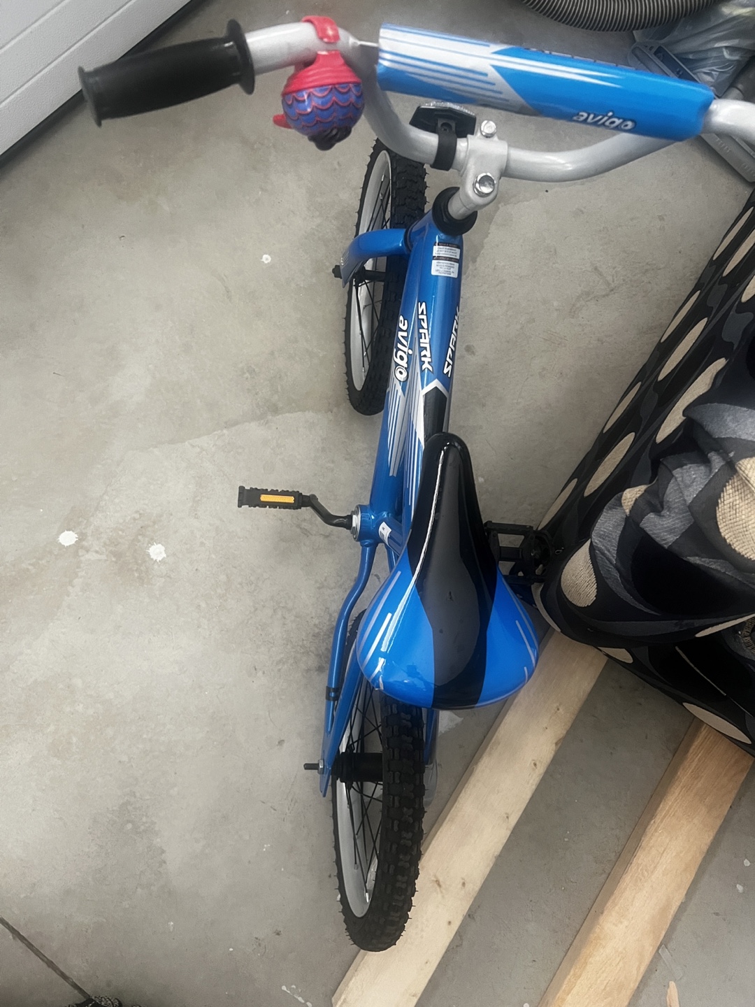 Avigo Spark Kids' Bike - Blue - photo 3