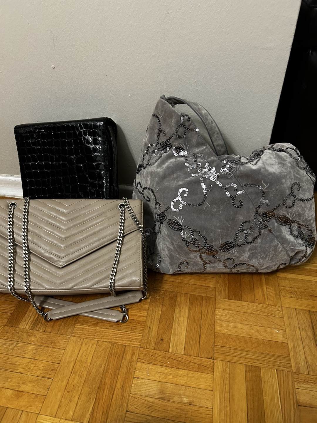 Variety of Purses - photo 2