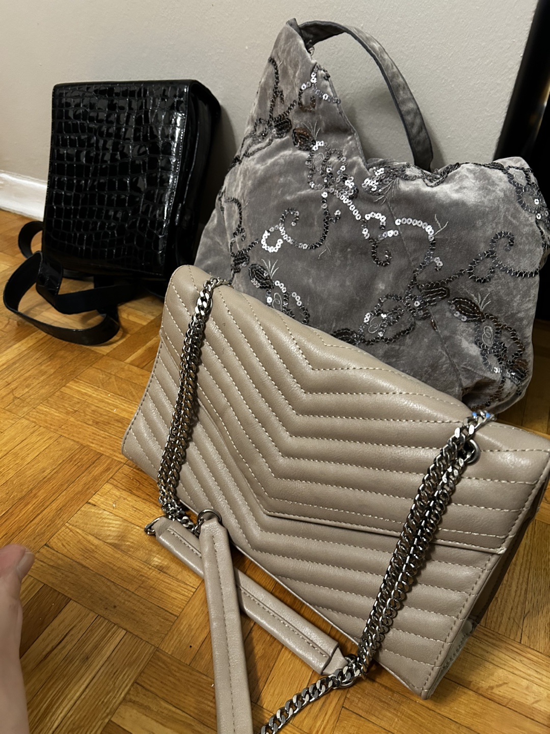 Variety of Purses - photo 4