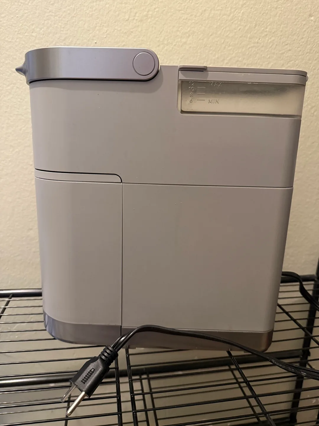 Keurig K-Mini Single Serve Coffee Maker Gray image indicator(2)