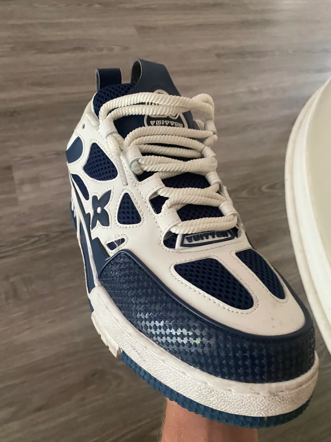 Louis Vuitton skates Blue/White Sneakers image indicator(8)