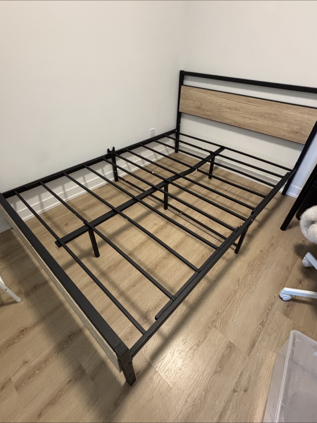 Zinus double full mattress + frame - photo 4