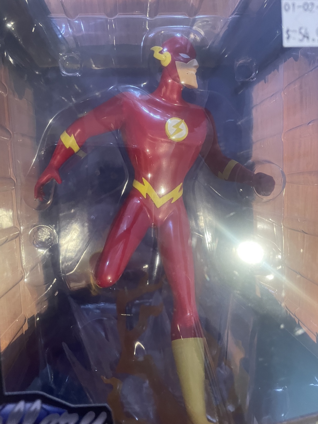 DC Justice League The Flash PVC Diorama - photo 2