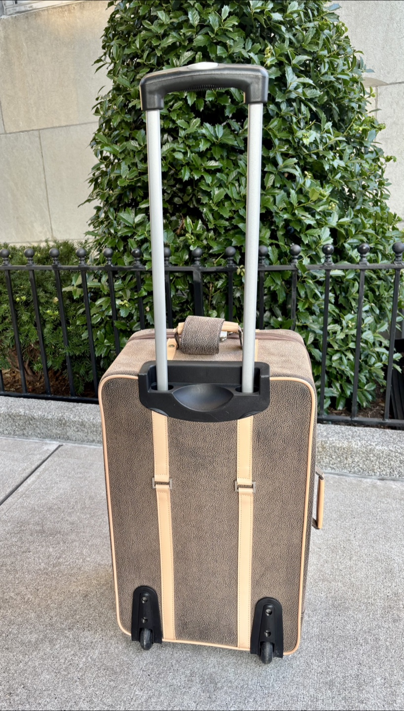 JM New York 2 Wheels Carry On Luggage - photo 2