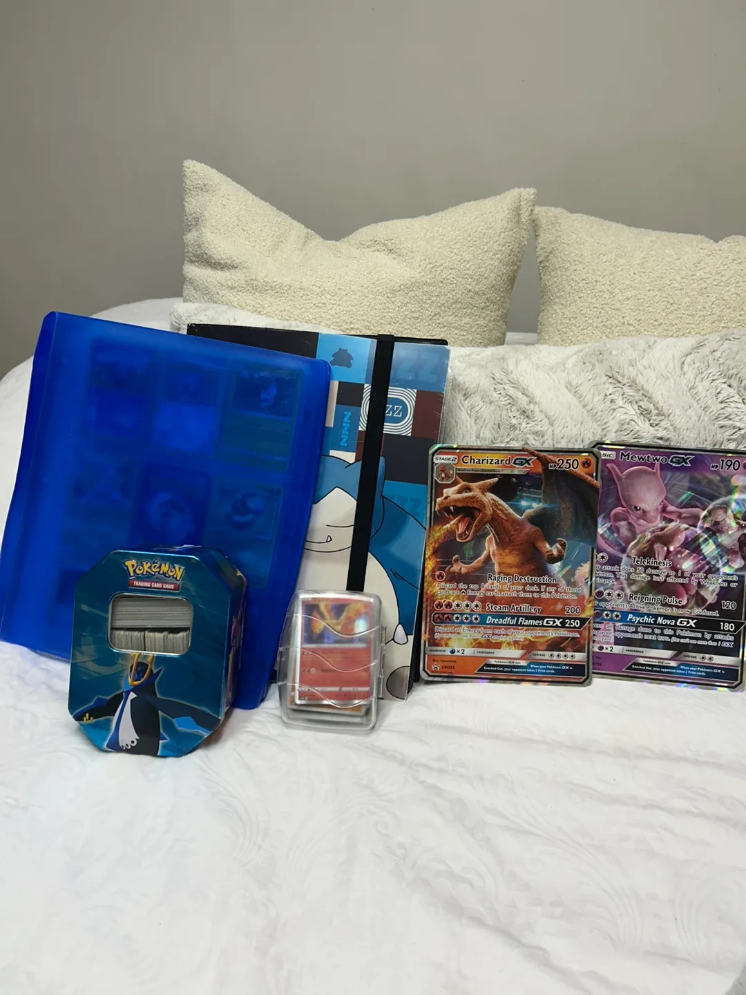 Pokémon Cards - Charizard GX & Mewtwo GX image indicator(2)