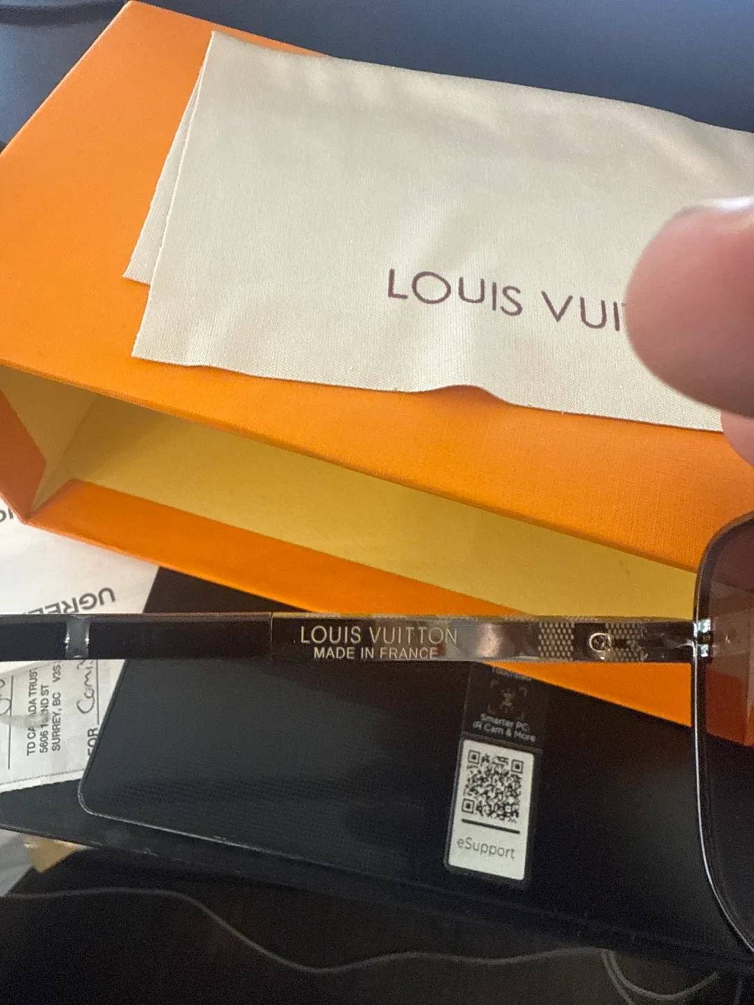 Louis Vuitton Sunglasses Z0259U image indicator(5)