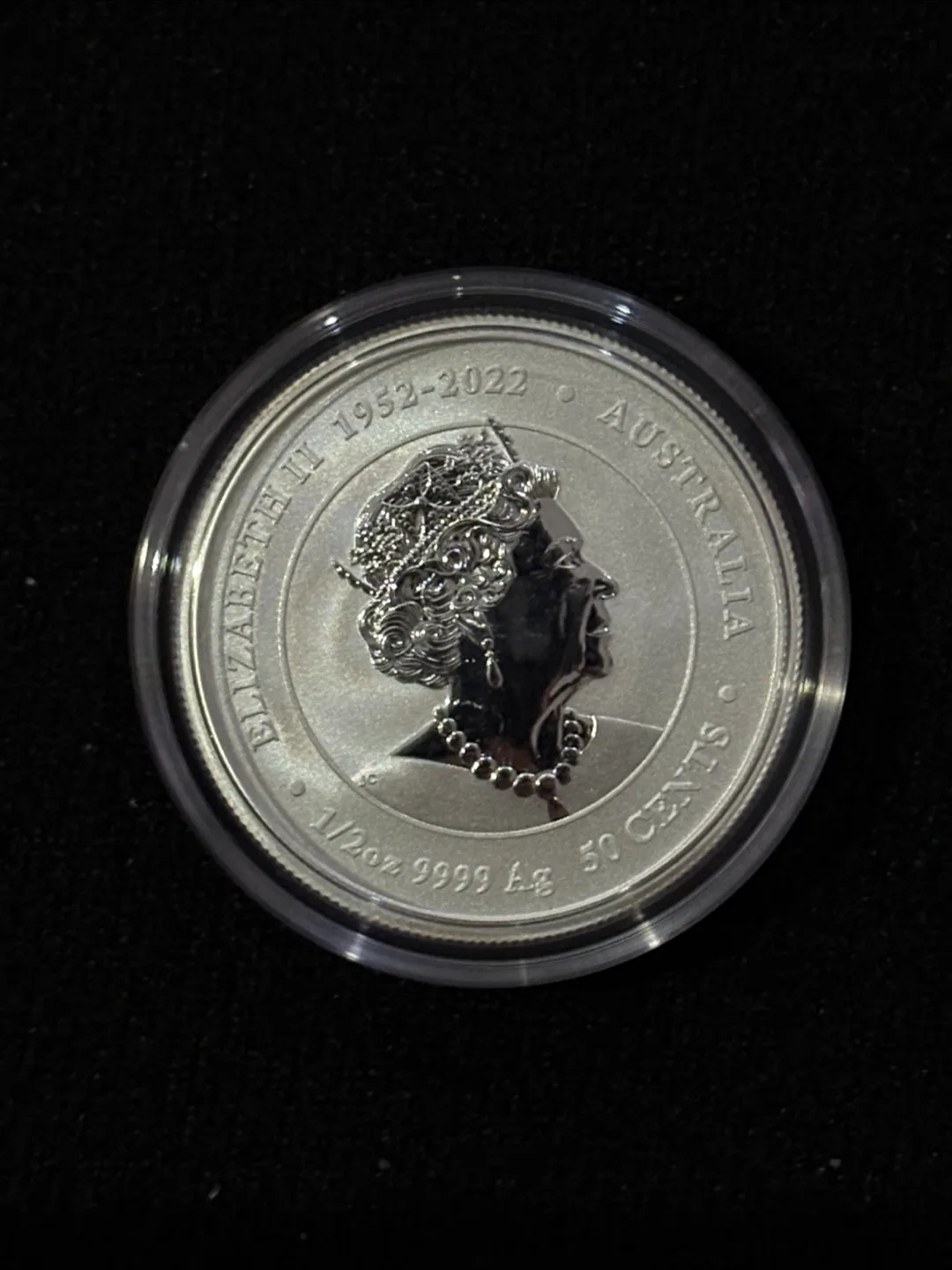 2024 Dragon 1/2oz Silver Coin image indicator(2)