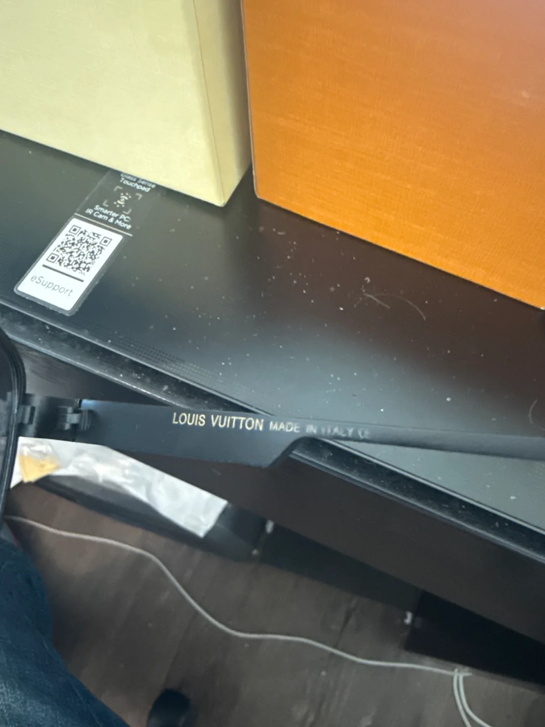 Louis Vuitton Black Sunglasses image indicator(3)