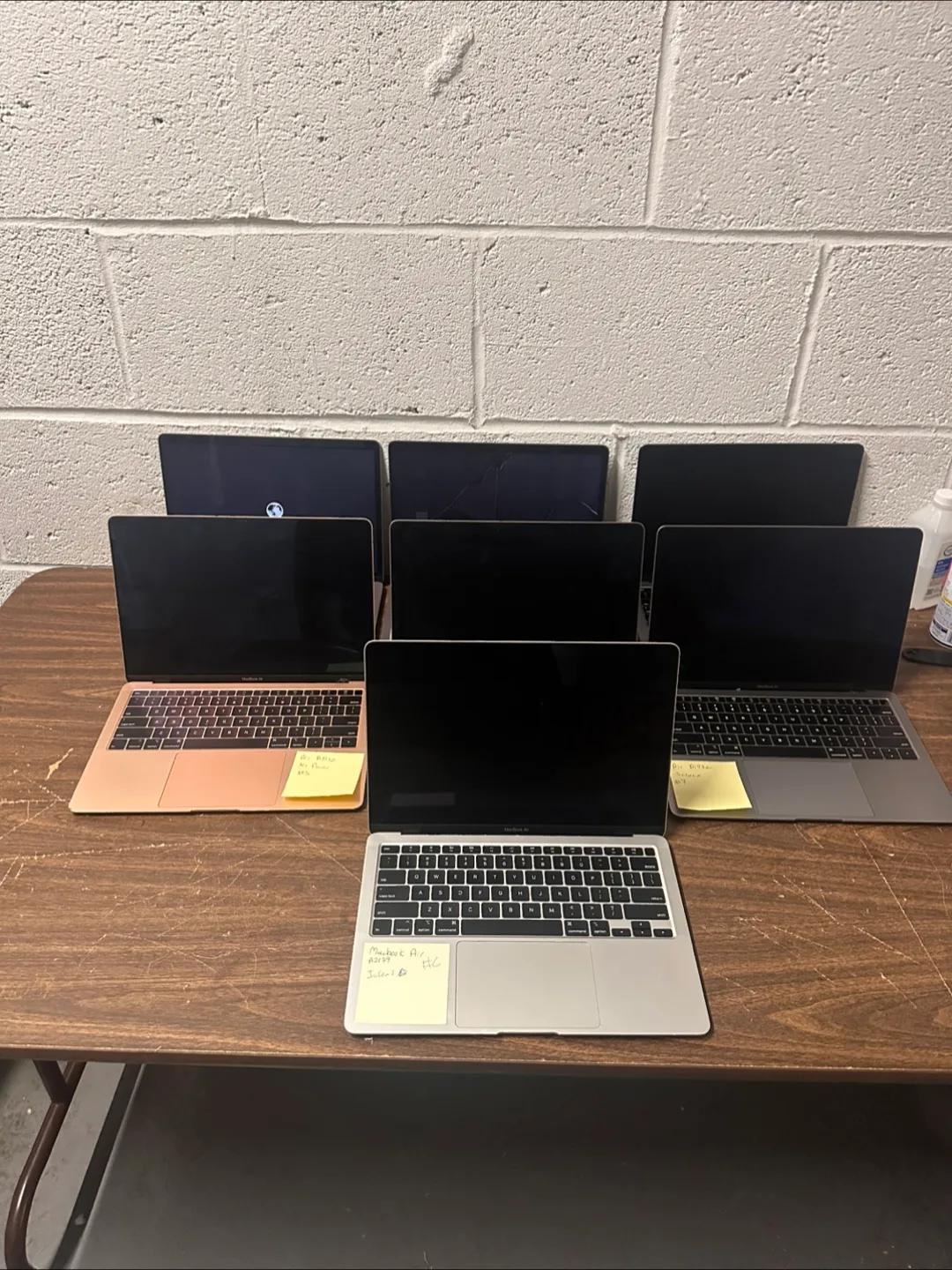 MacBook Lot thumbnail