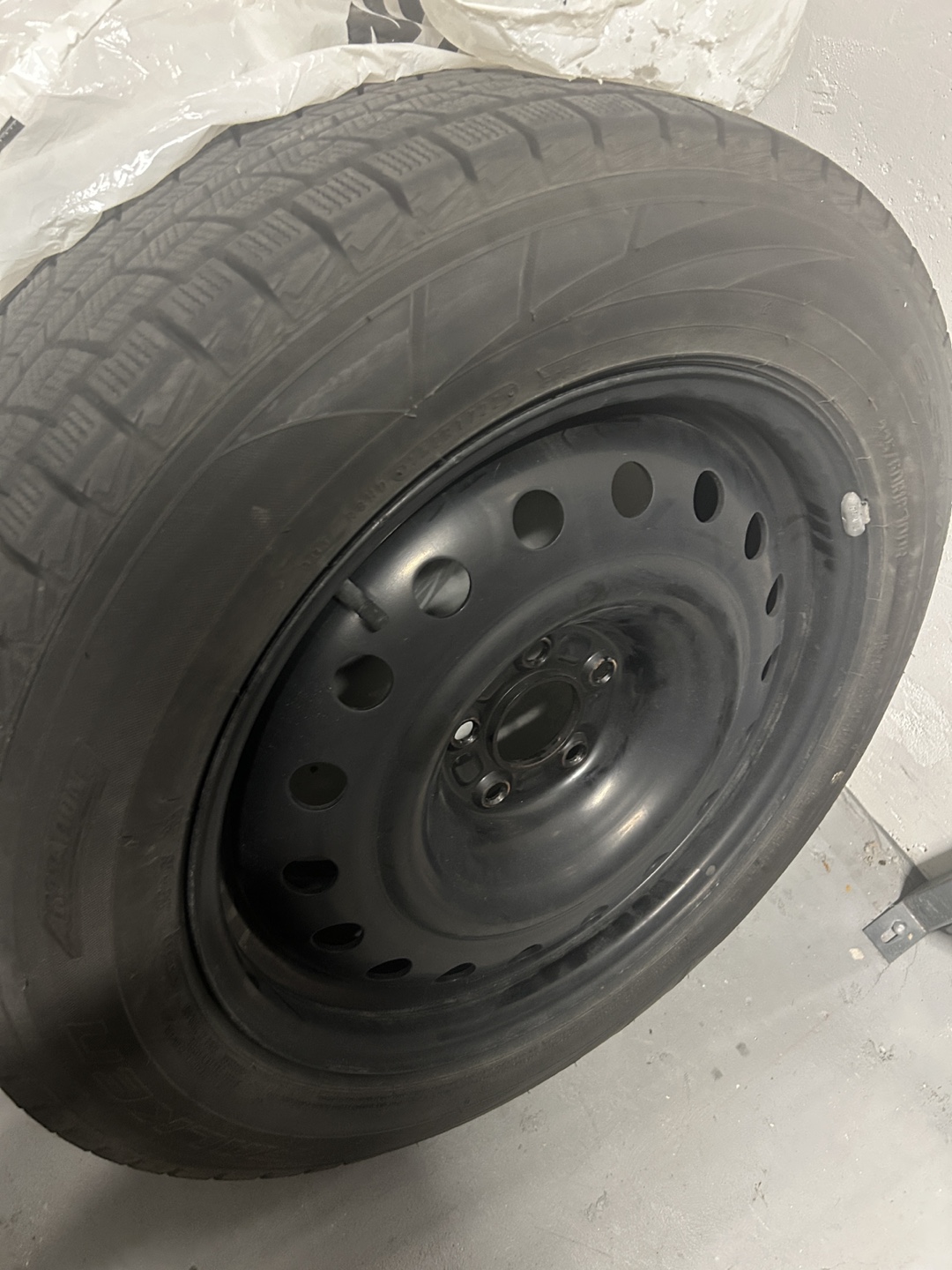 *Updated* Falken snow tire ESPIA EPZ II SUV 225/60R18 - photo 3