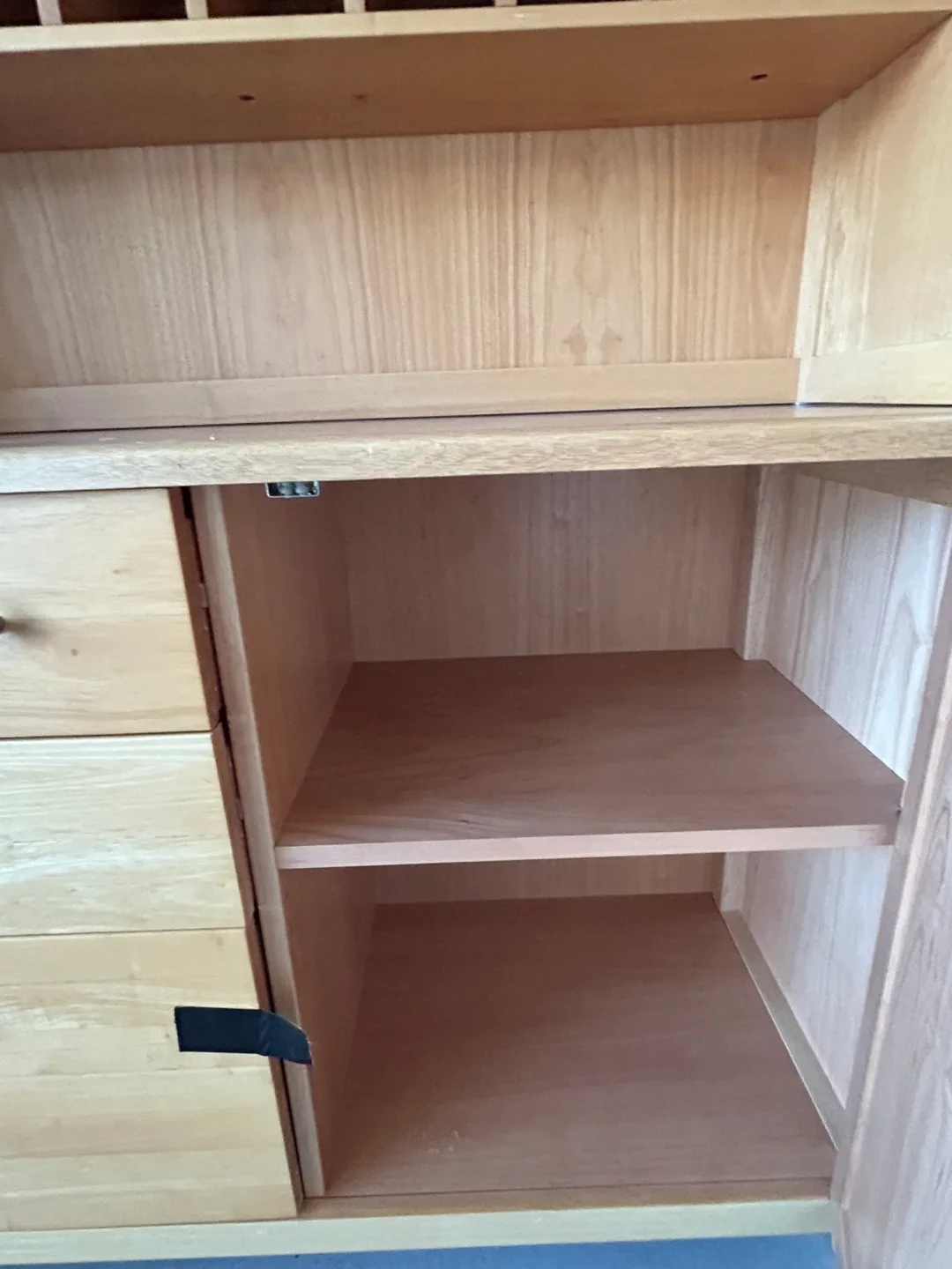 Wooden Hutch with Glass Doors image indicator(4)